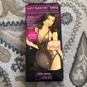 Self-Adhesive Silicone Bra